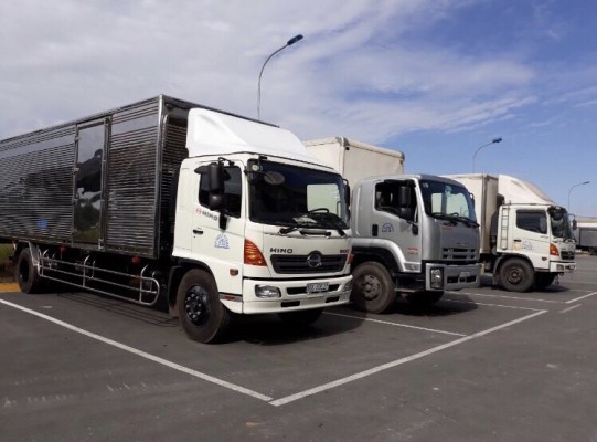 Dịch vụ vận chuyển bằng xe tải - Vận Tải Phú Minh Hoàn - Công Ty TNHH Vận Tải Phú Minh Hoàn